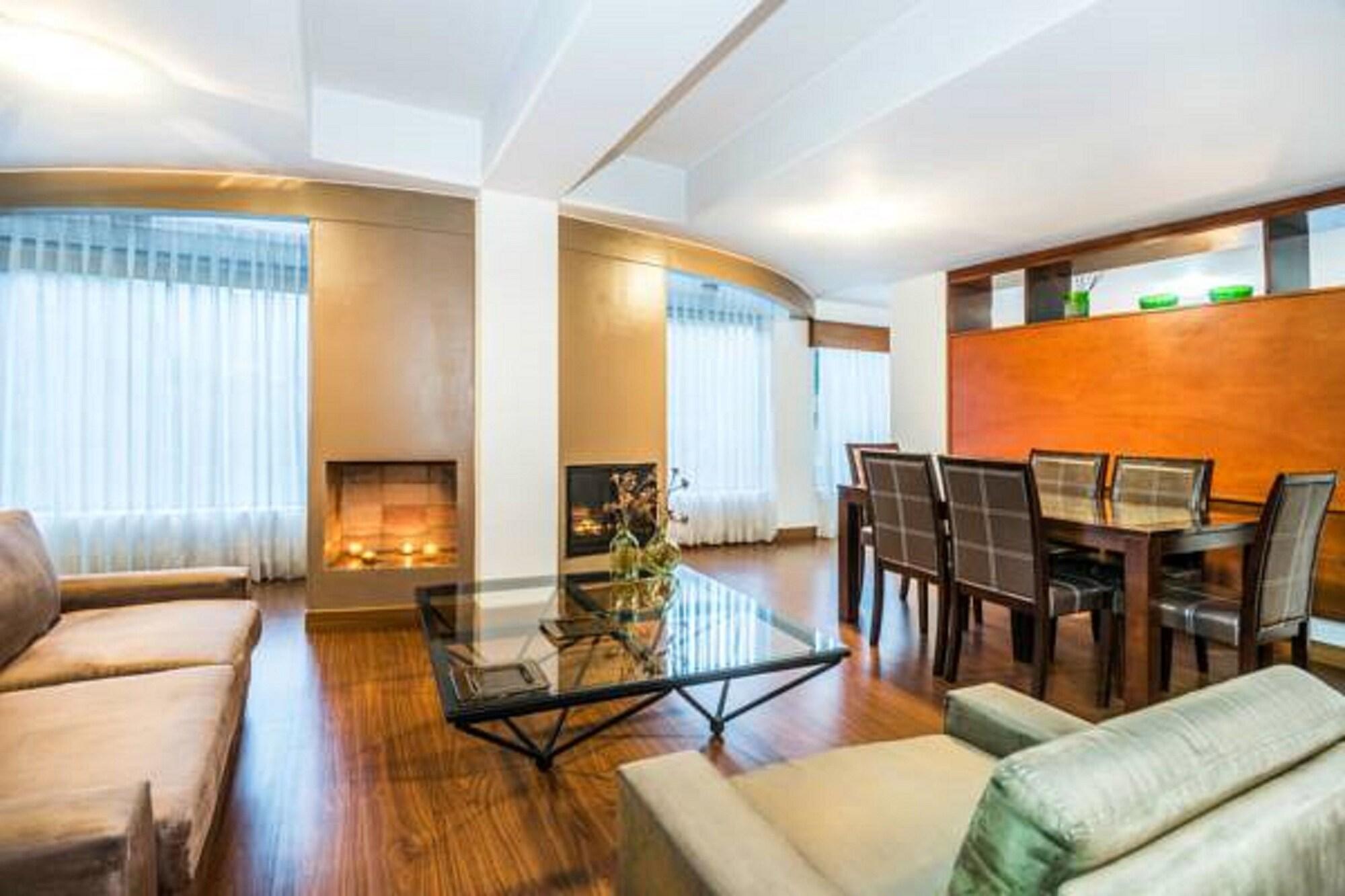 Lloyds Apartasuites Parque 93 Bogota Exterior photo