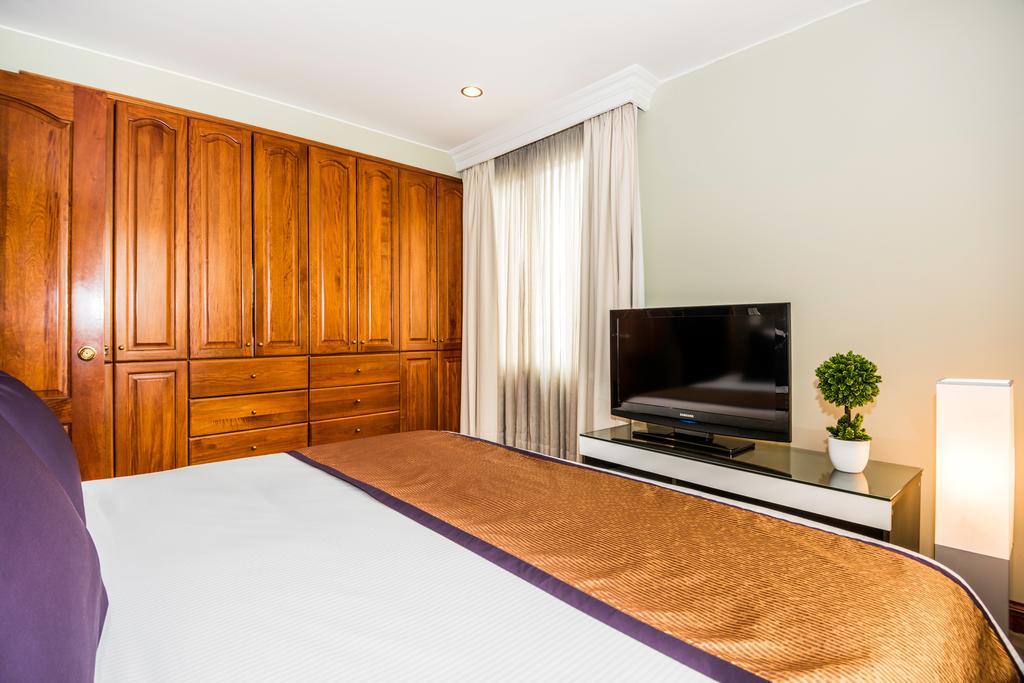 Lloyds Apartasuites Parque 93 Bogota Exterior photo